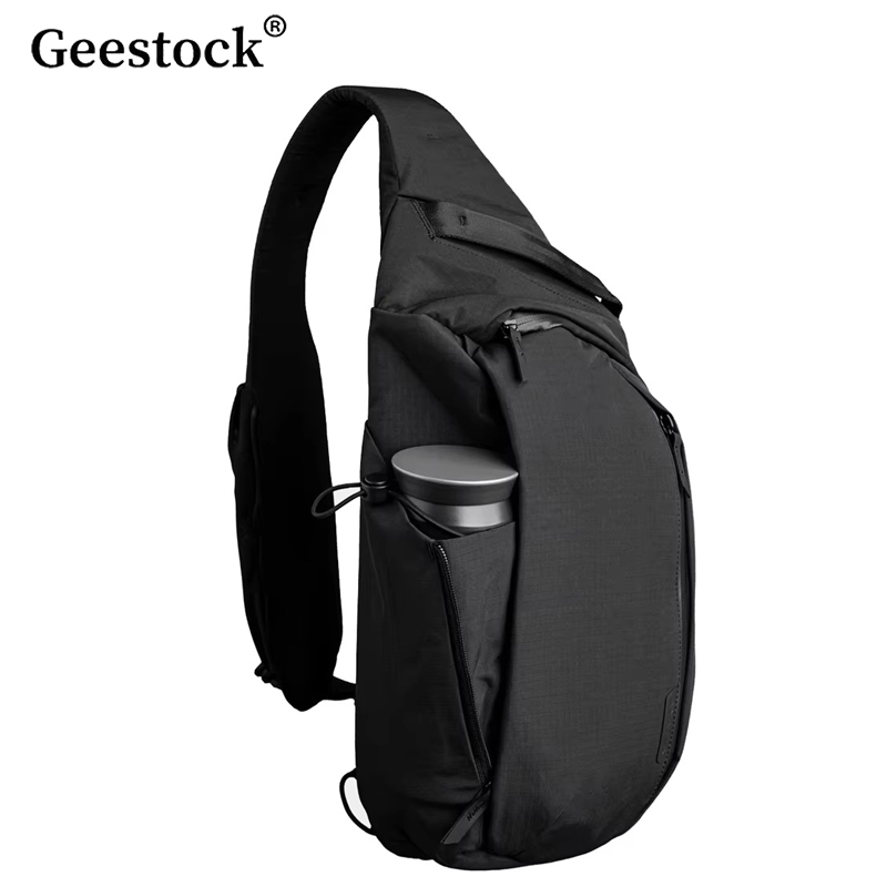 Tablet Accessories Bag - Geestock アウトドア トラベル メンズ チェストバッグ 多機能